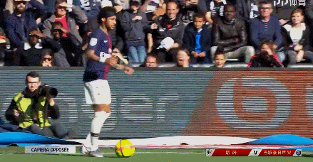 记者：尤文和费内巴切冬窗追逐格雷茨卡，但拜仁不想放走他（曝尤文、费内巴切冬窗欲引进格雷茨卡，拜仁无意放人）