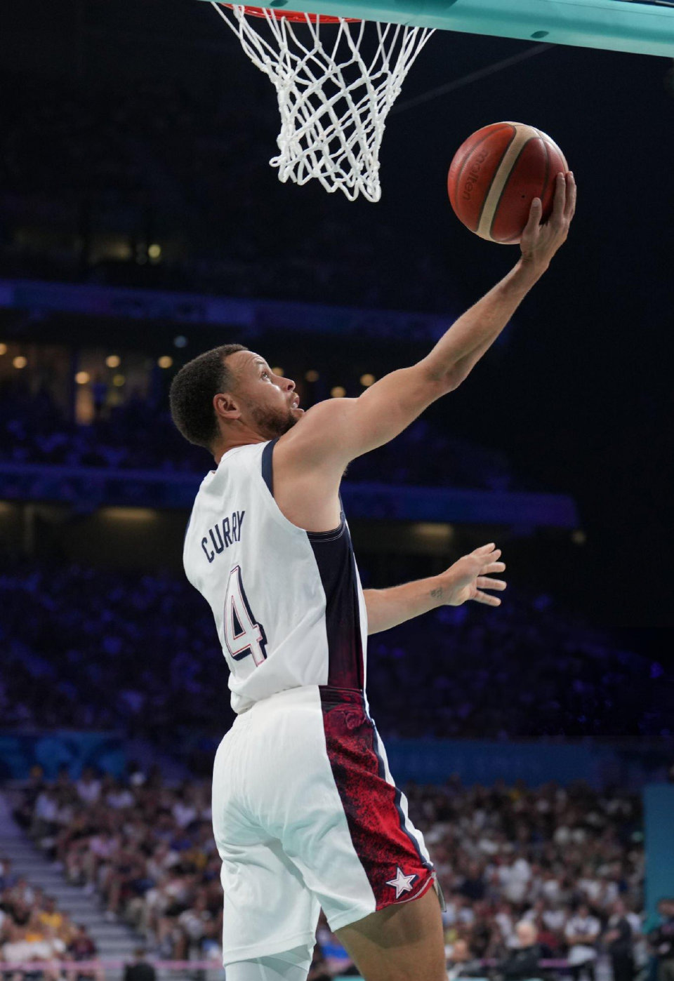 博主：此前确定不再续约的古加将于明日凌晨携家人返回葡萄牙（据博主消息，已确定不续约的古加将于明日凌晨与家人启程回葡萄牙）