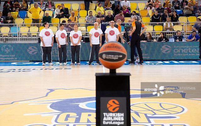 看国米的球也就从11／12赛季开始，最开始一直用...（我从11／12赛季才开始看国米，最初一直用...）