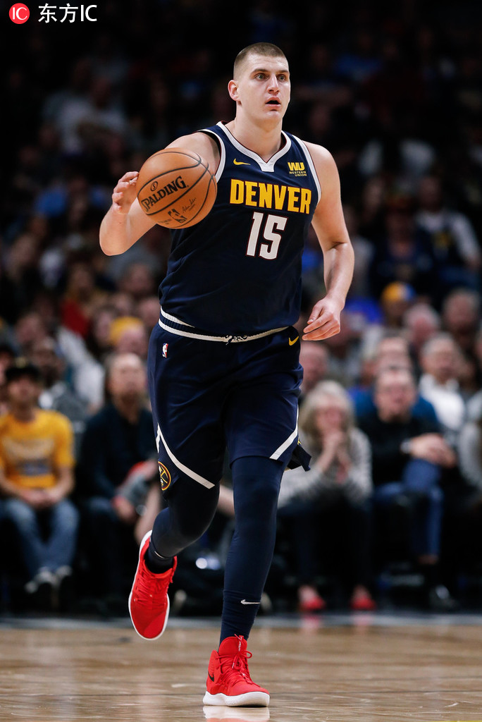 体图：厄兹詹将自由身离队，多特原本能用他加1000万签谢尔基（体图：厄兹詹或将自由身离队，多特曾可用其外加1000万签下谢尔基）