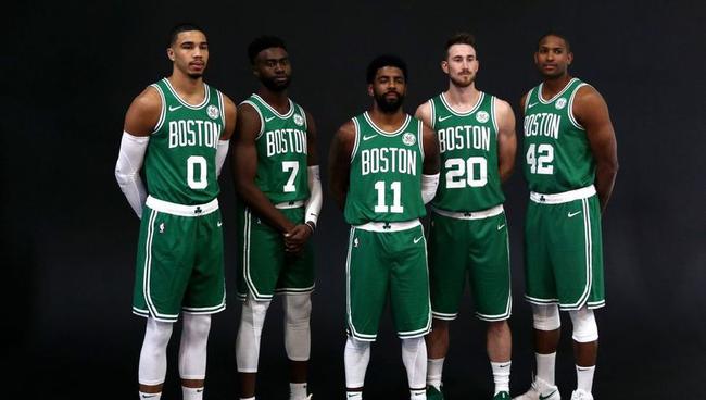 炸裂数据 哈兰德 凯恩 姆巴佩 Haaland ...（数据爆表！哈兰德、凯恩、姆巴佩巅峰对比）