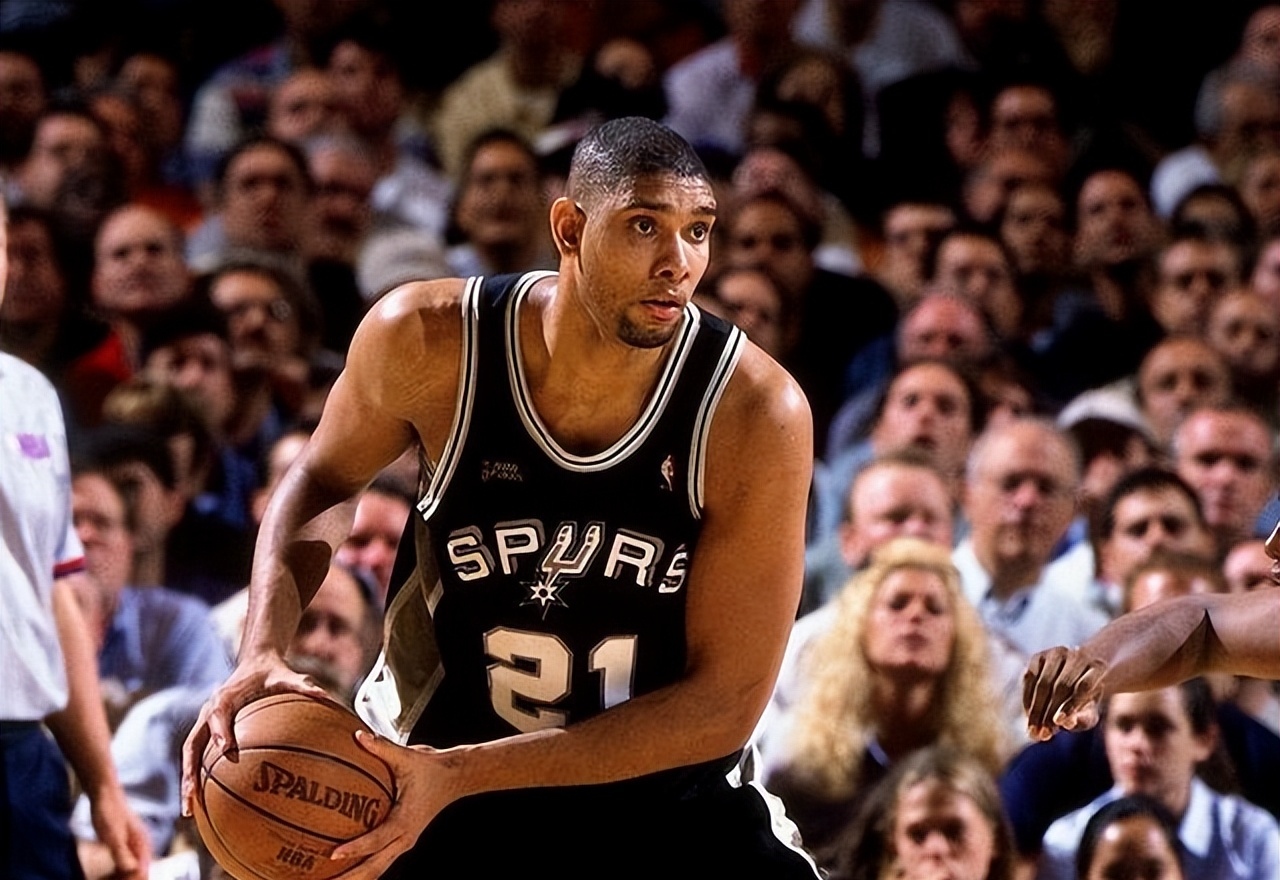 2球3助，奥利塞是有统计以来德甲单场造5球最年轻的拜仁球员（奥利塞2球3助，成德甲有统计以来拜仁最年轻的单场参与5球者）