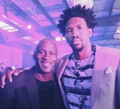 霍伊伦：我想进球，但我是团队型球员，球队获胜最重要（霍伊伦：渴望破门，更重团队，胜利至上）