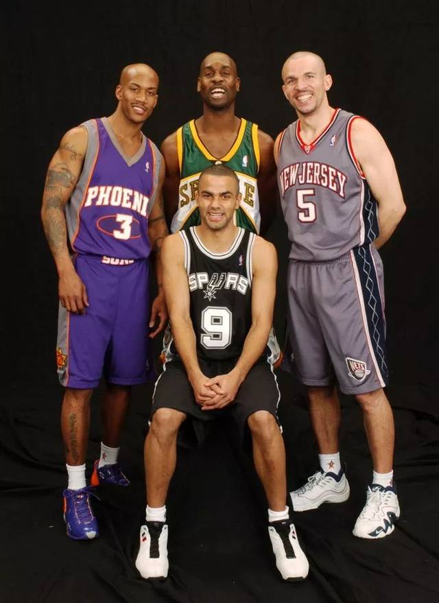 曼城通过对 曼城通过对